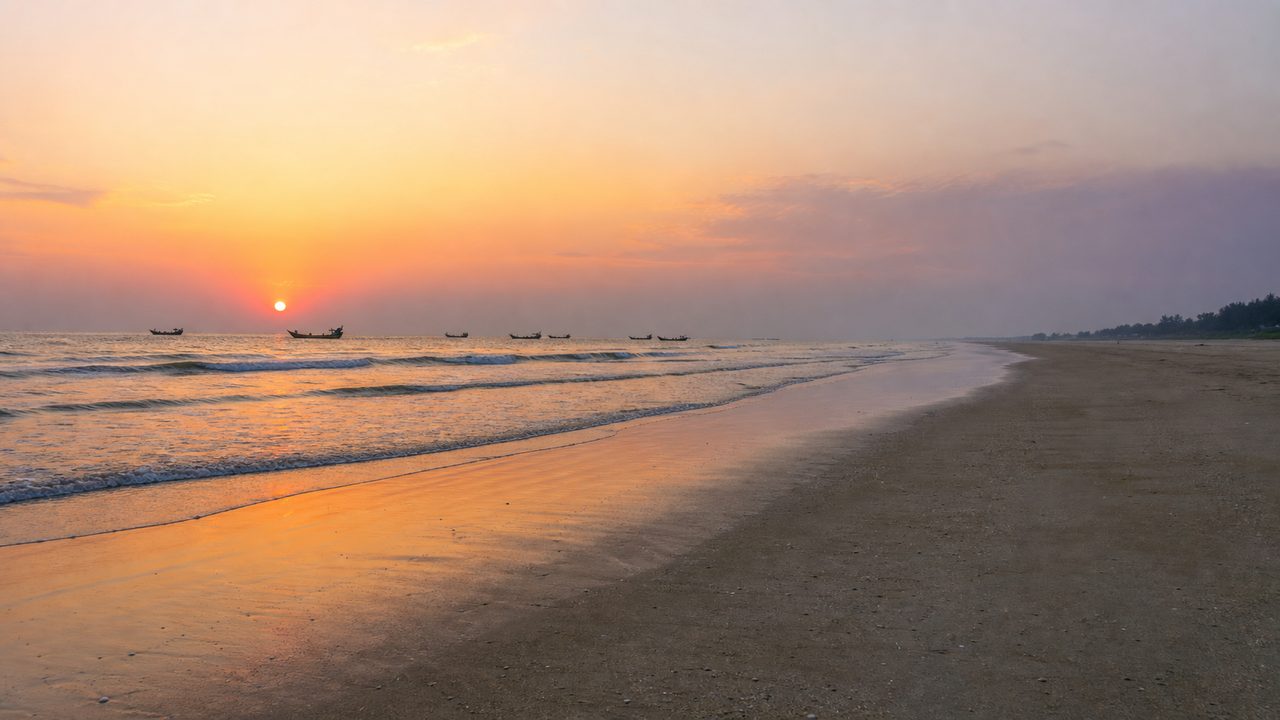Cox's Bazar beach at sunrise